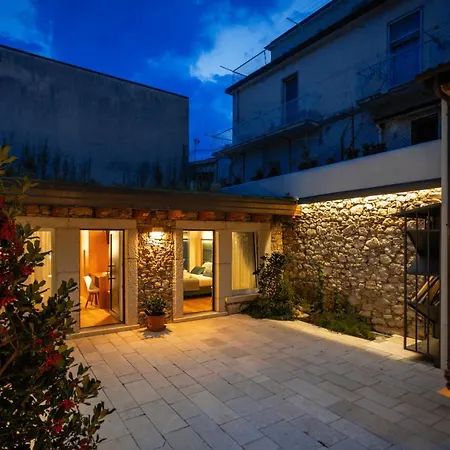 Bed & Breakfast Garni Il Concale 4*