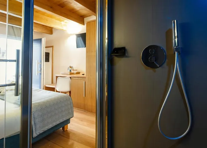 Nocleg ze śniadaniem Garni Il Concale 4*